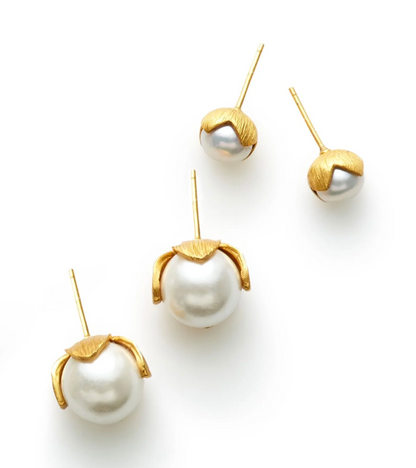 Penelope Stud - Medium - Pearl - Med